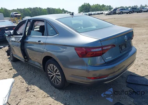 2021 Volkswagen Jetta 1.4T R-Line/1.4T S/1.4T Se z USA, uszkodzony, nr VIN 3VWC57BUXMM027732